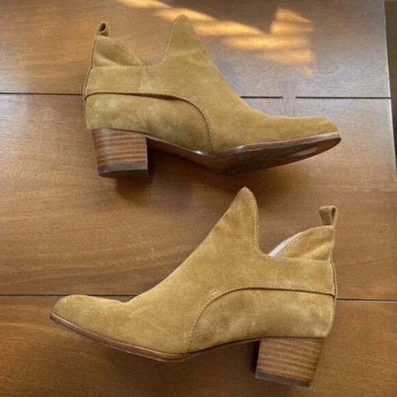 Marc Jacobs Ginger Interlock Suede Booties Short Boots - Picture 2 of 9